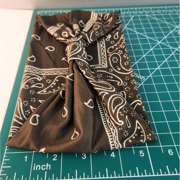 Green Paisley Knit Headwrap Hairband Soft Stretchy Headband Fabric Unisex Sweatb - Picture 4 of 5
